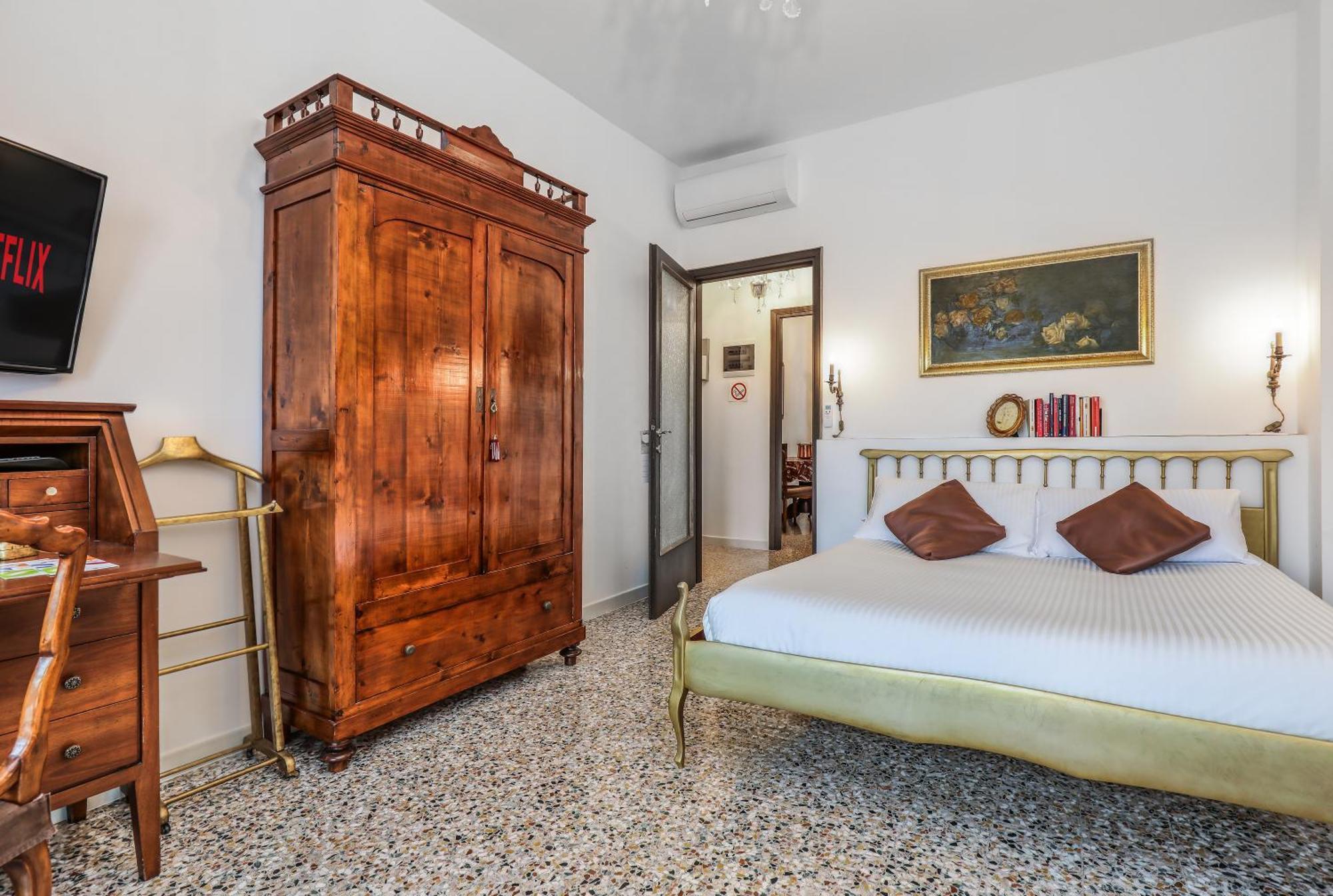 Suite Angolo Alla Stazione - Appartamento Con Terrazzo Panoramico Павия Екстериор снимка