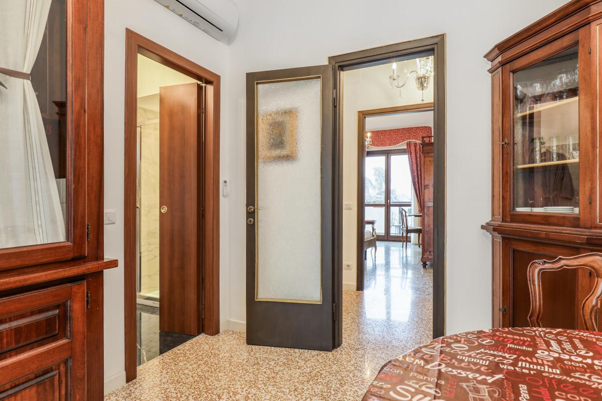 Suite Angolo Alla Stazione - Appartamento Con Terrazzo Panoramico Павия Екстериор снимка